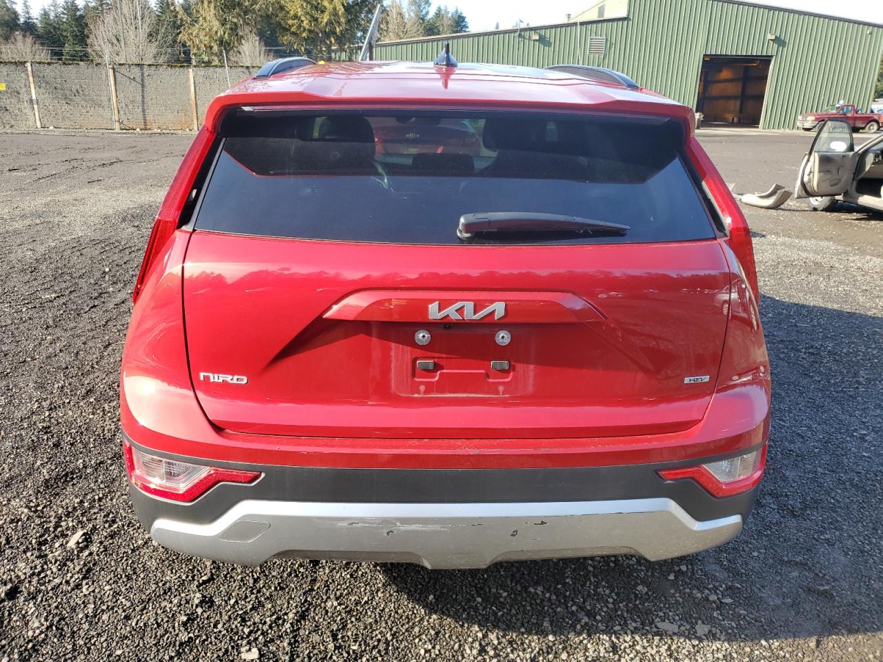 2023 Kia Niro - Image 6