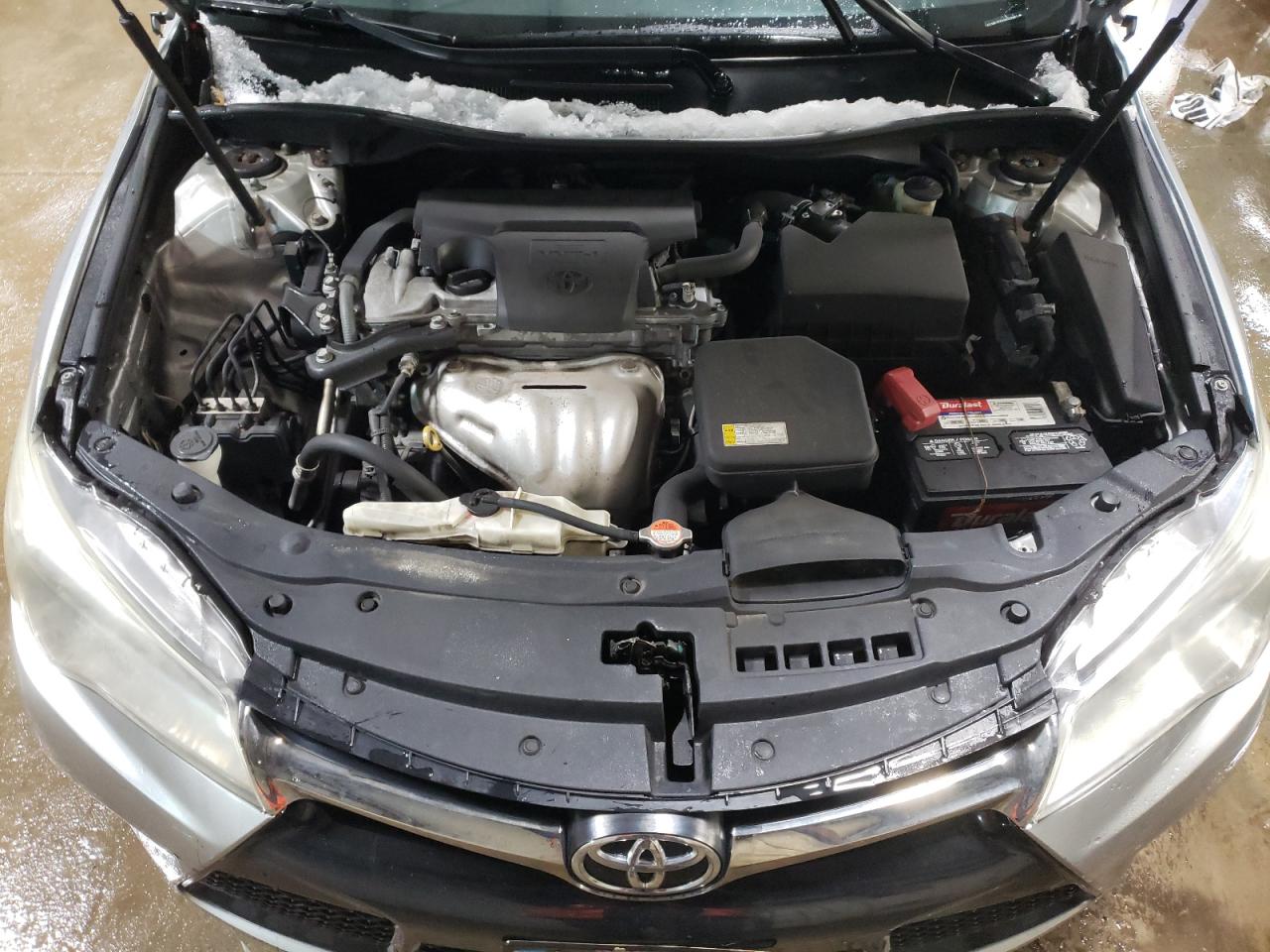 2016 Toyota Camry - Image 11