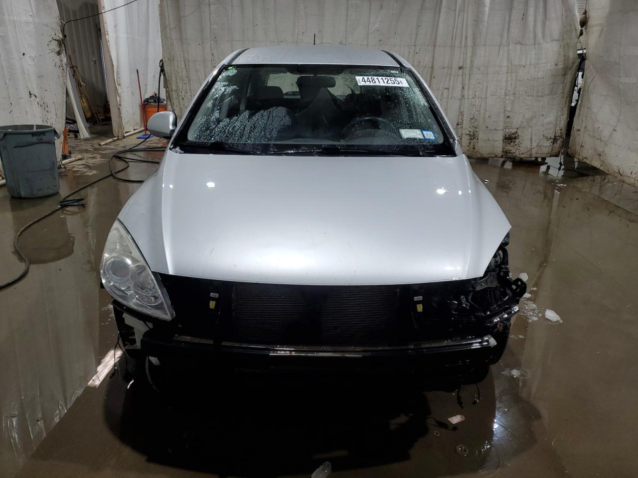 2009 Hyundai Elantra - Image 5