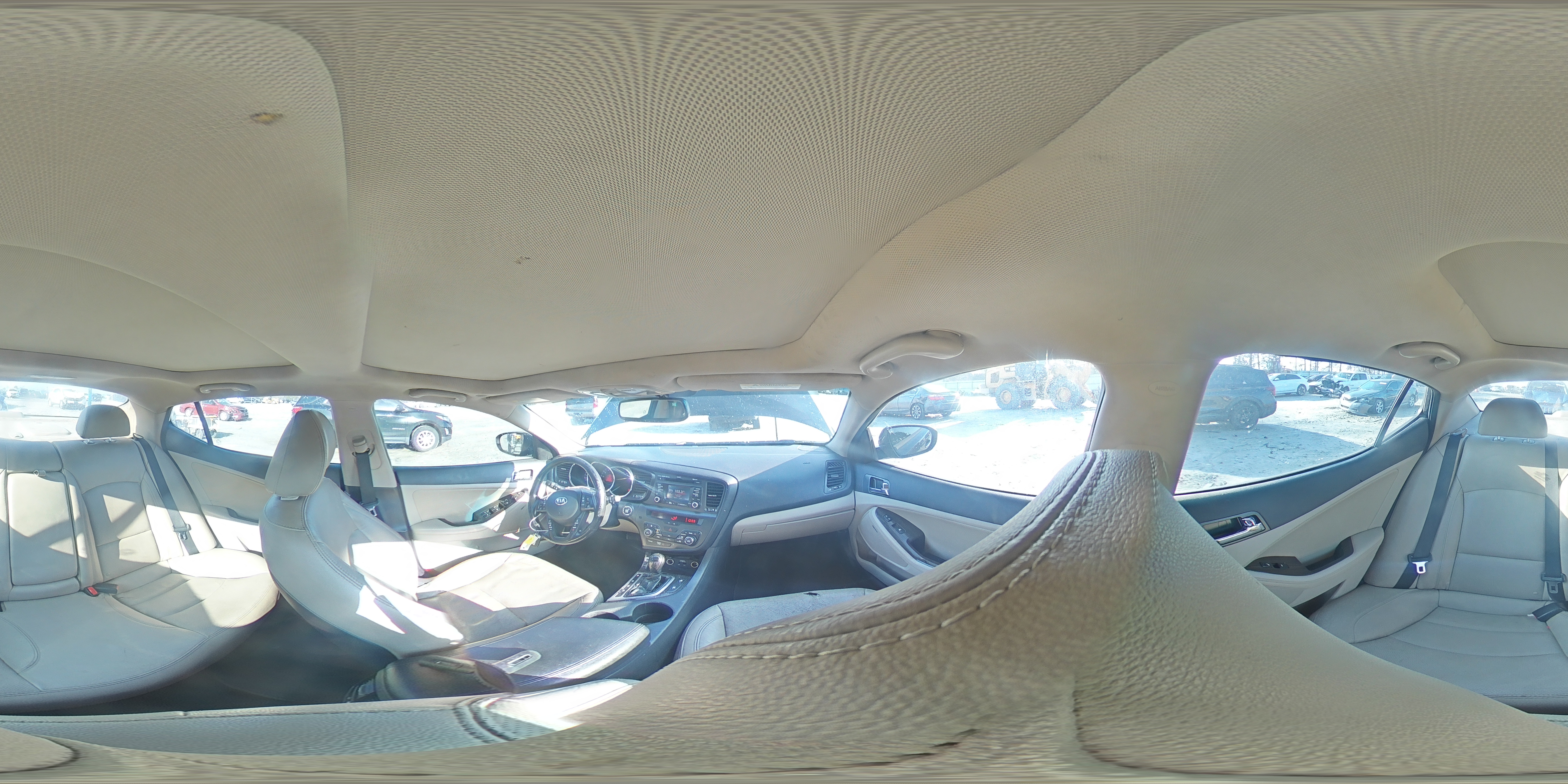 2013 Kia Optima - Image 13