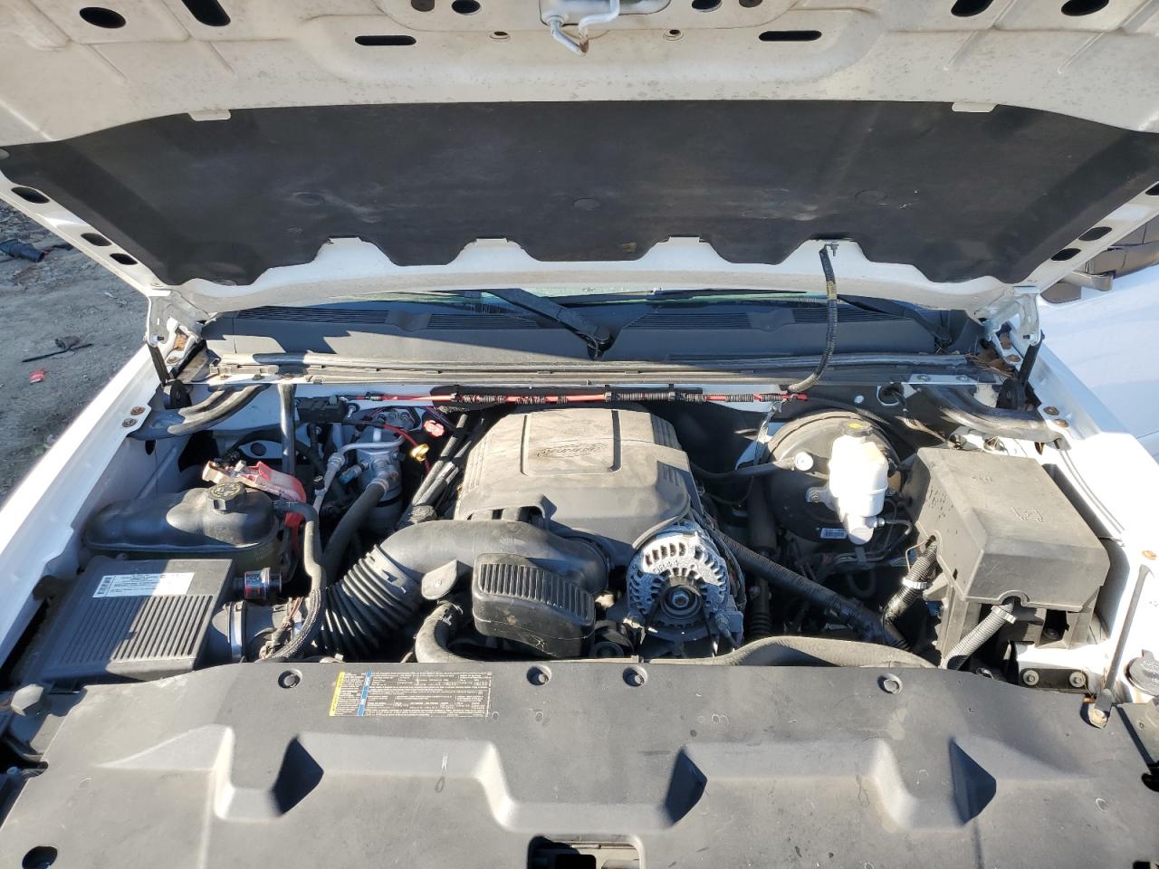 2008 Chevrolet Silverado - Image 11