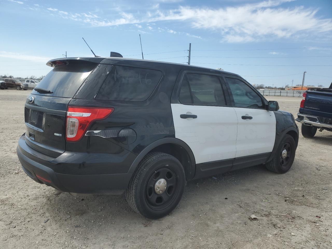 2015 Ford Explorer - Image 3