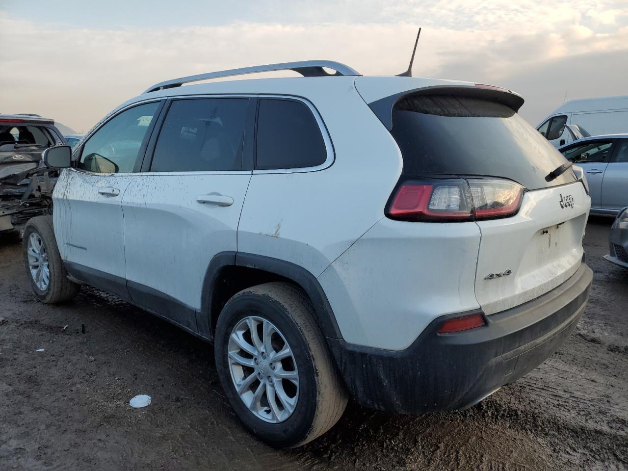 2019 Jeep Grand Cherokee - Image 2