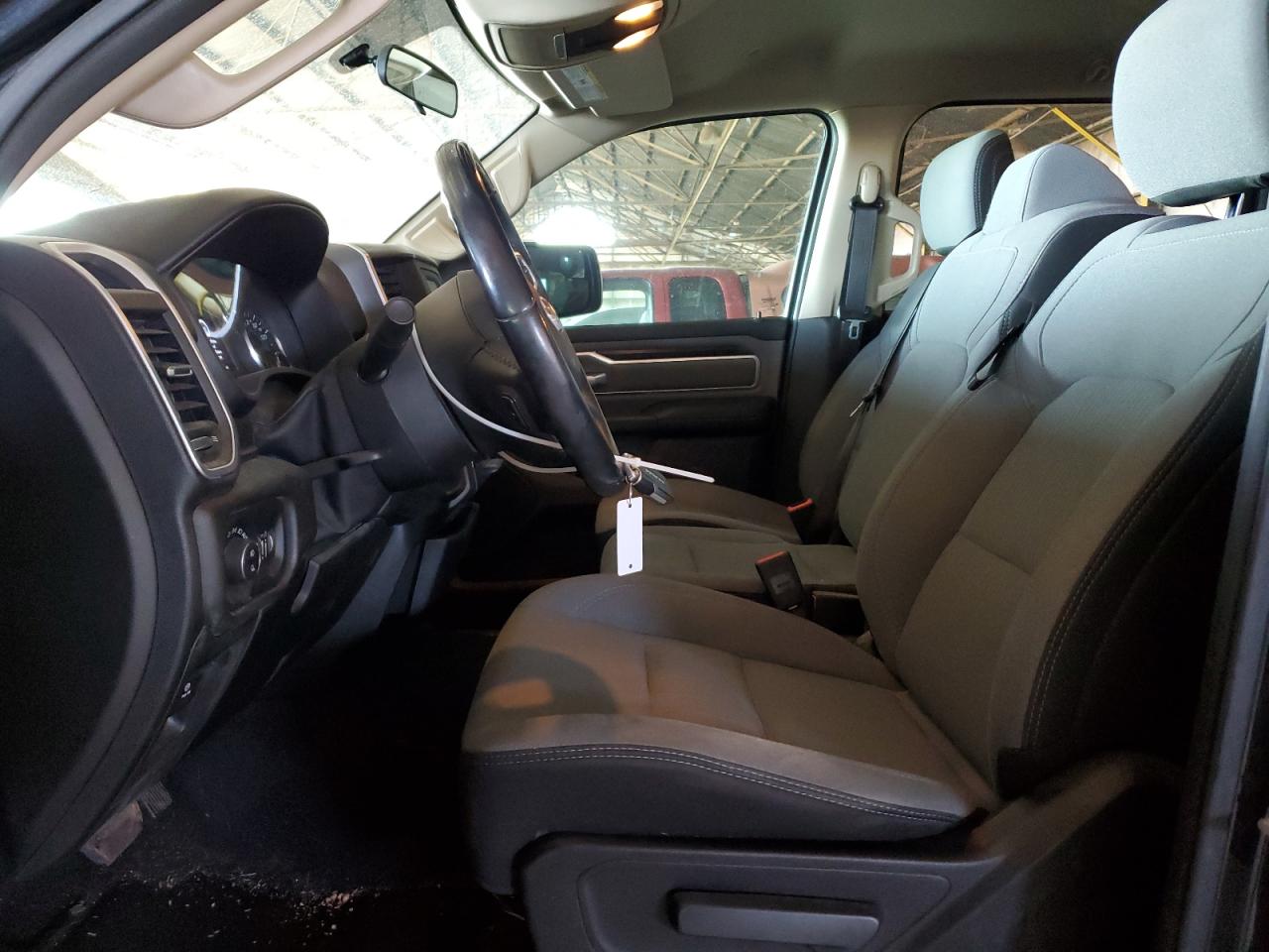 2019 RAM 1500 - Image 7