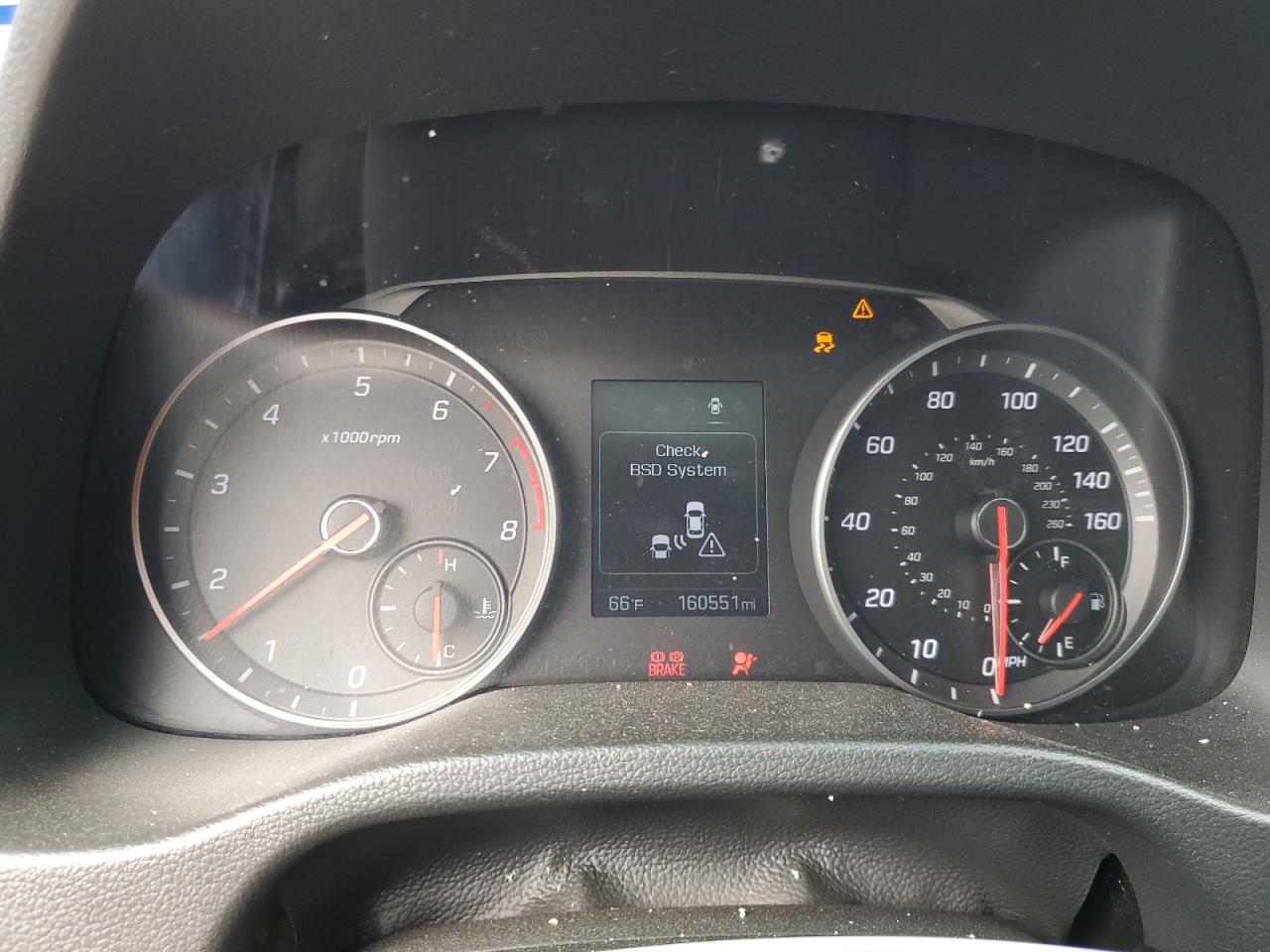 2018 Hyundai Elantra - Image 9