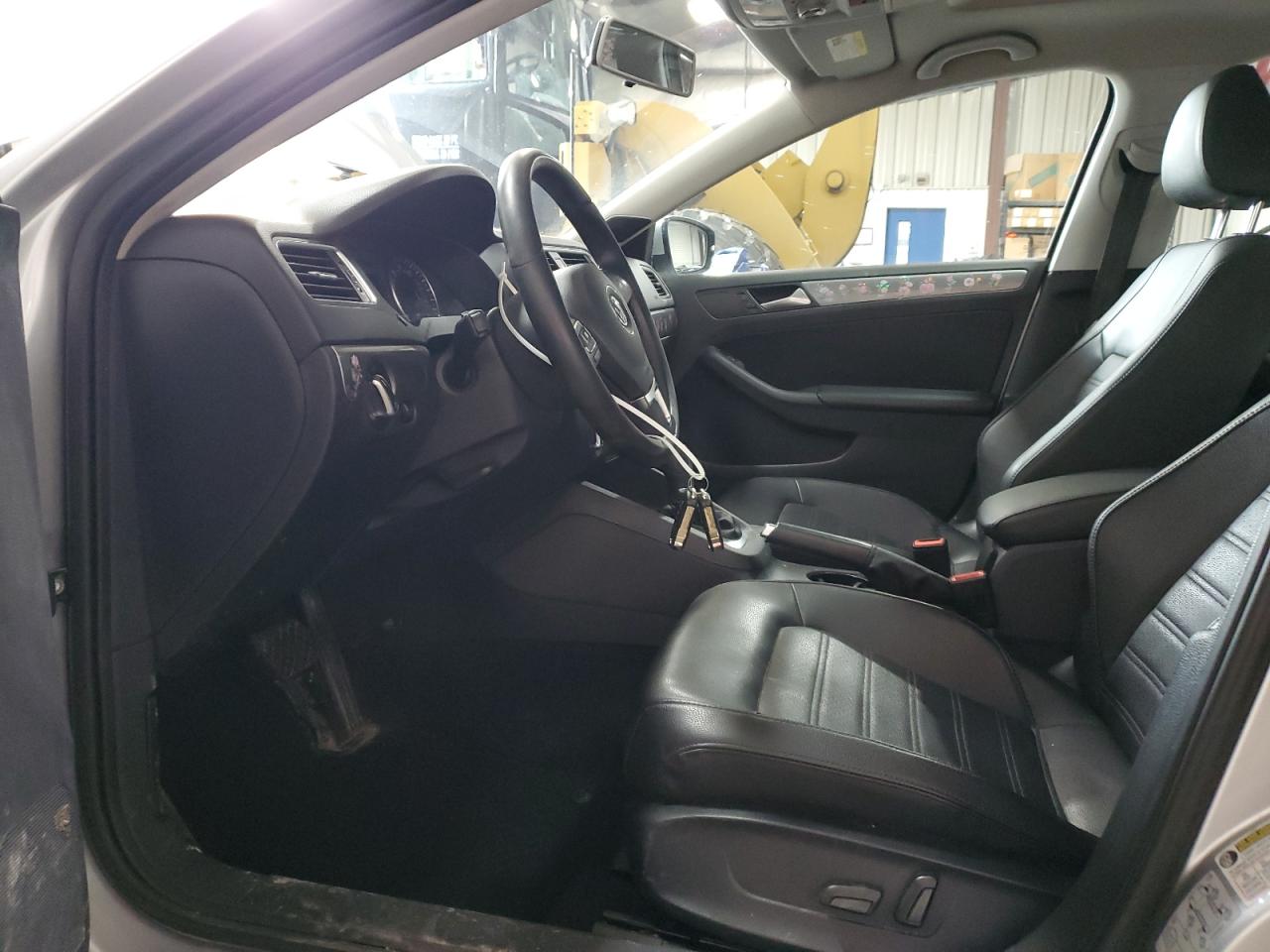 2014 Volkswagen Jetta - Image 7