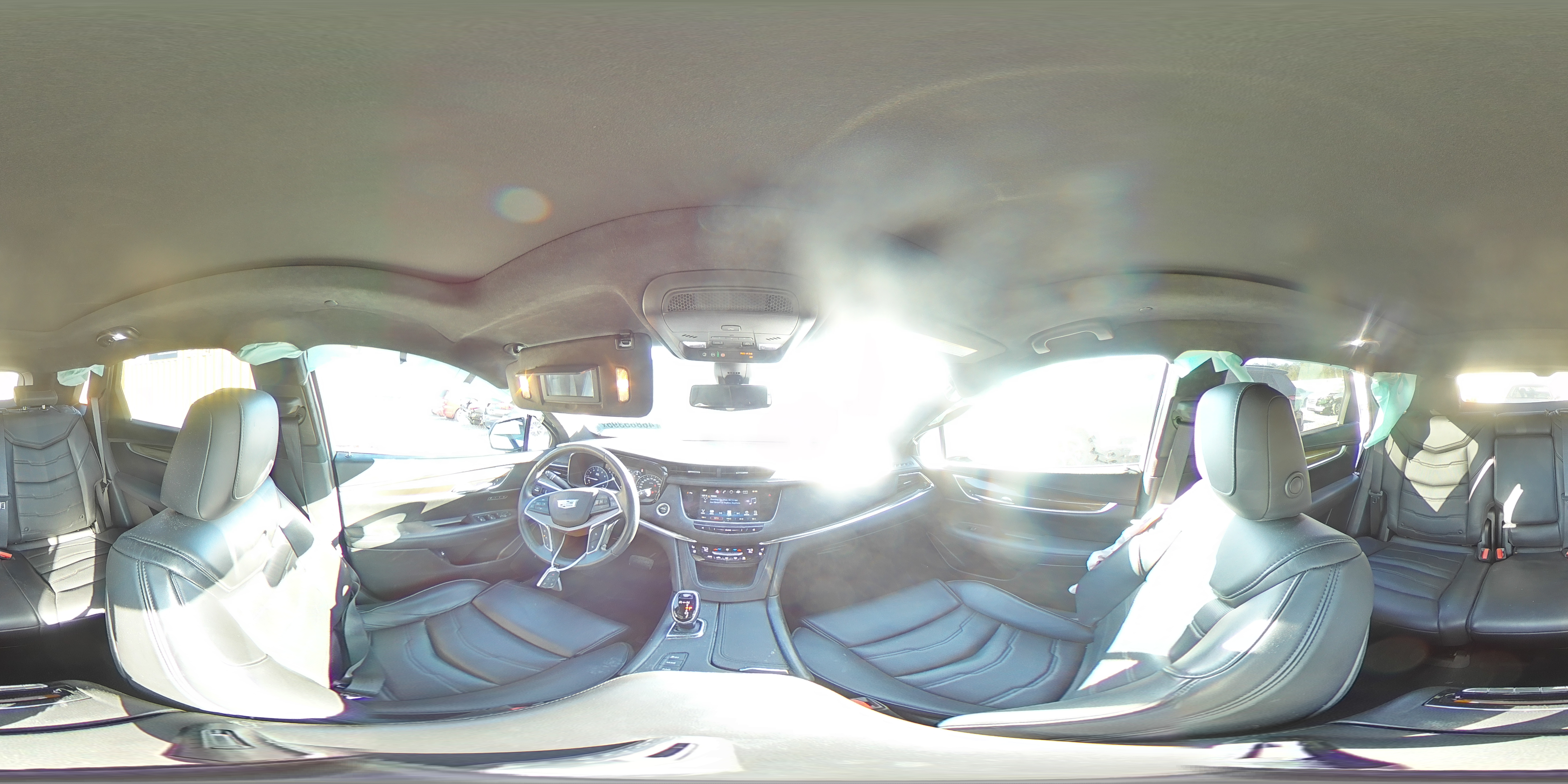 2017 Cadillac XT5 - Image 14
