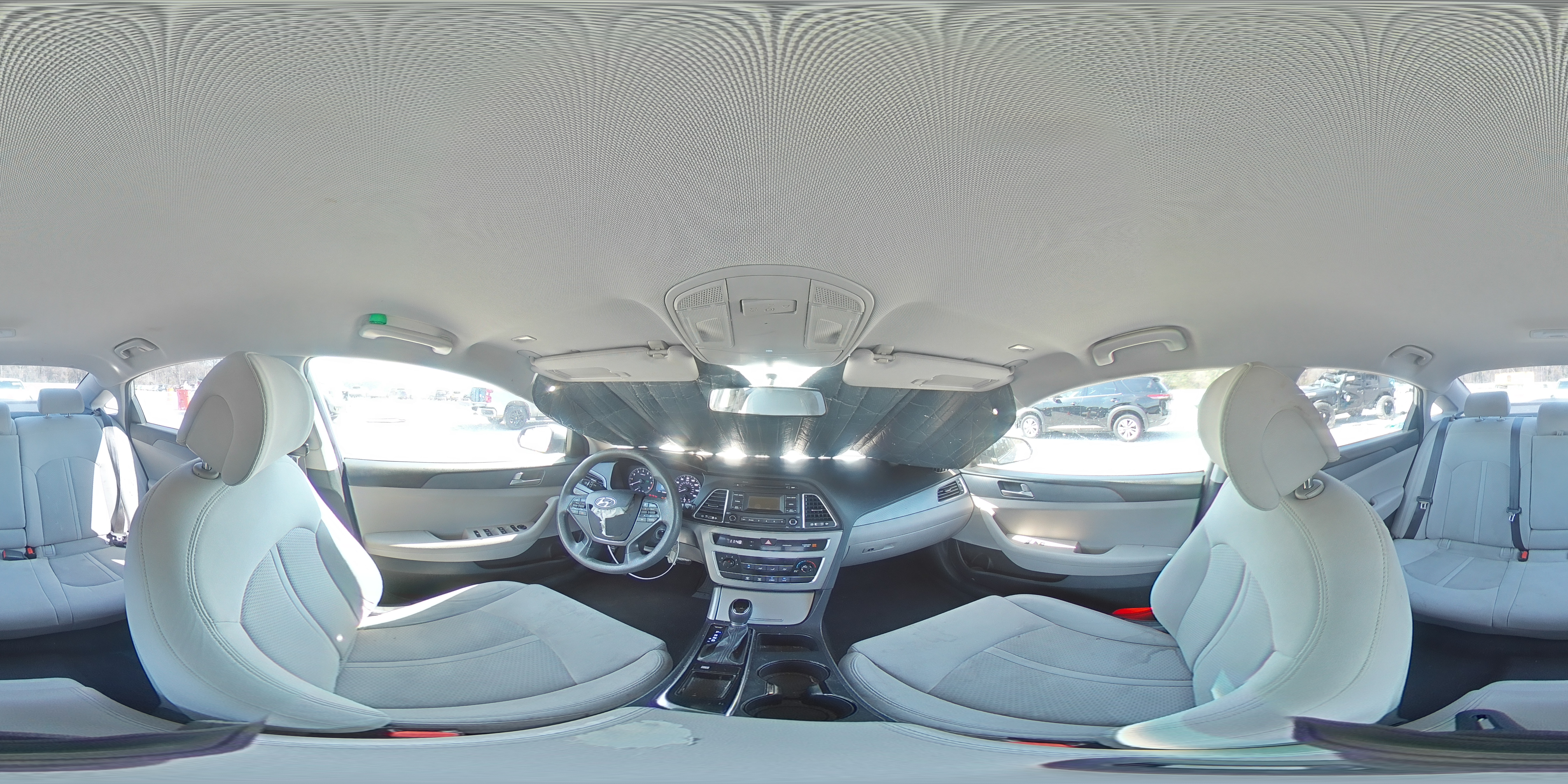 2017 Hyundai Sonata - Image 14