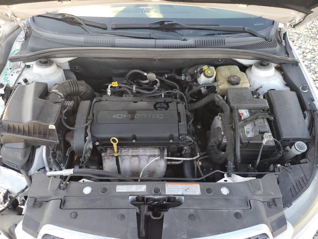 2013 Chevrolet Cruze - Image 11