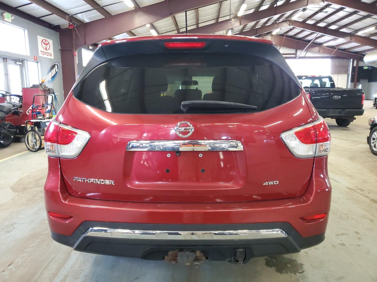 2015 Nissan Pathfinder - Image 6