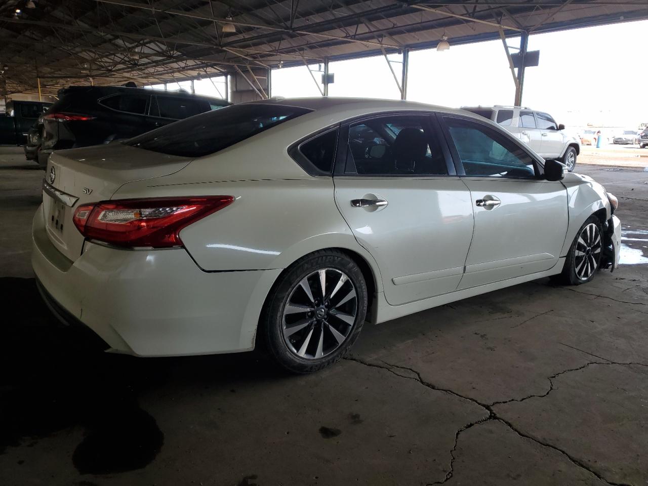 2016 Nissan Altima - Image 3