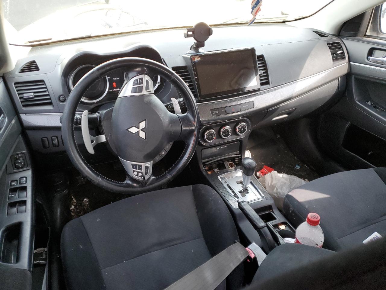 2010 Mitsubishi Lancer - Image 8