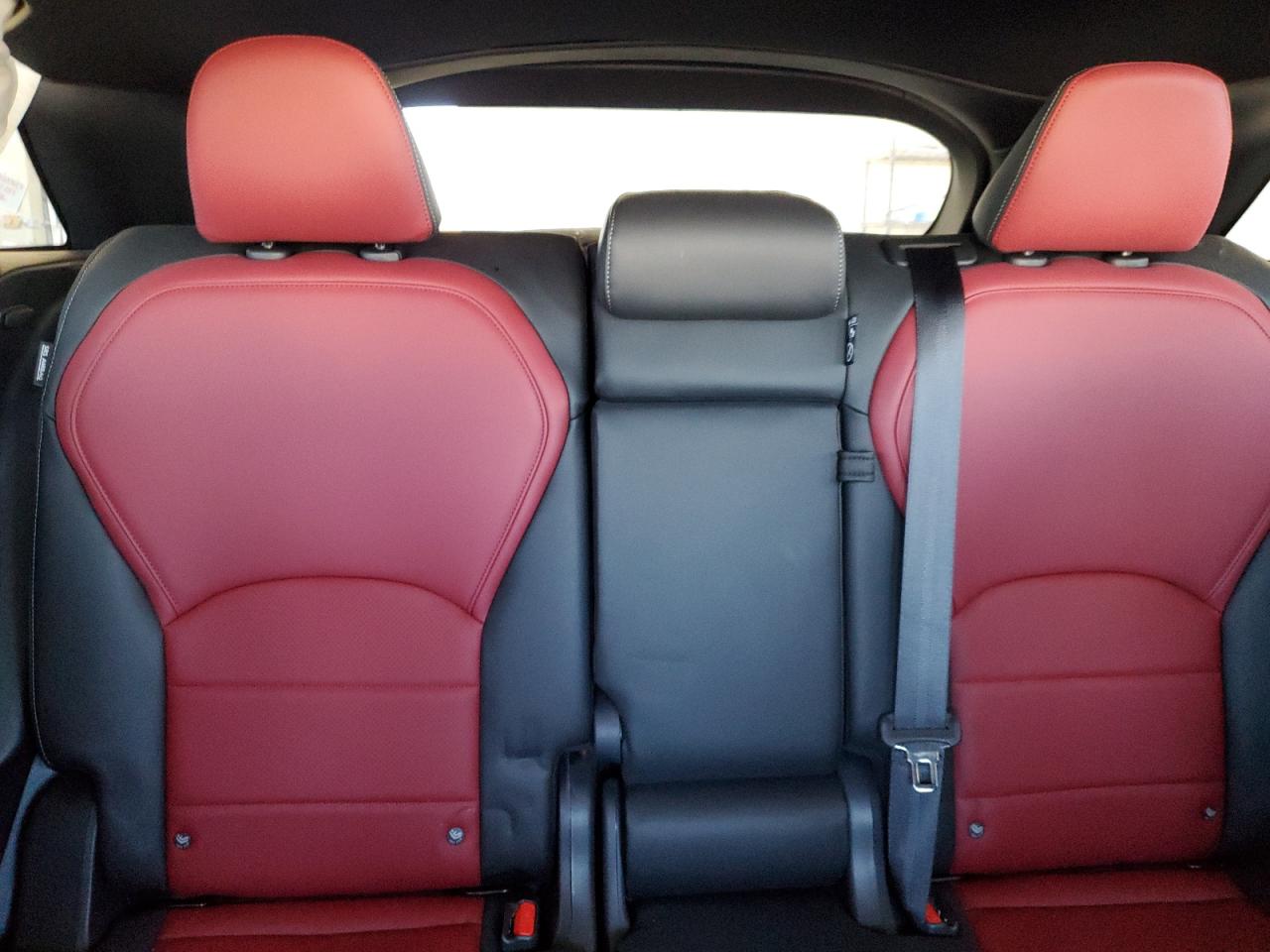 2024 Infiniti QX50 - Image 10