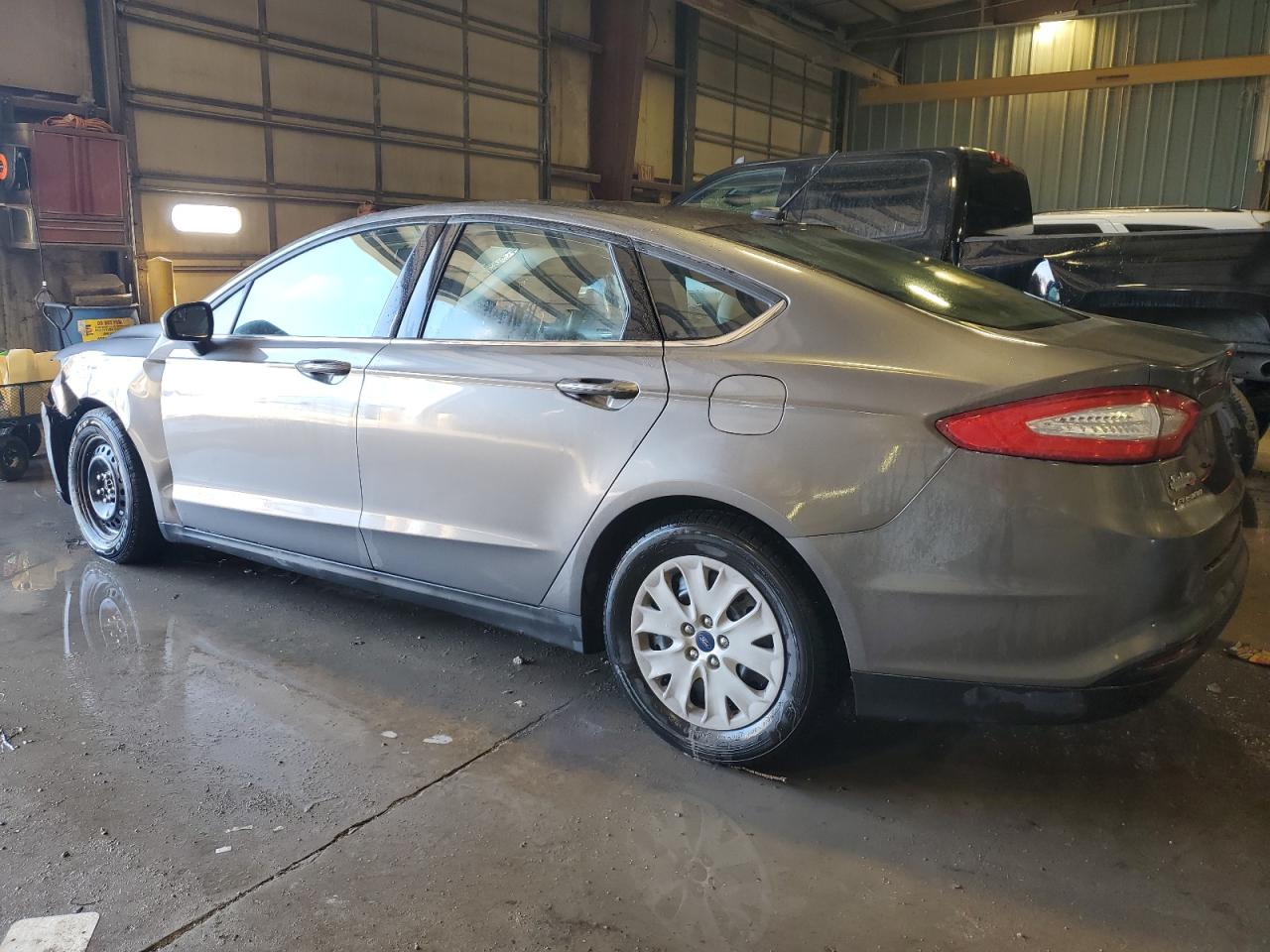2014 Ford Fusion - Image 2