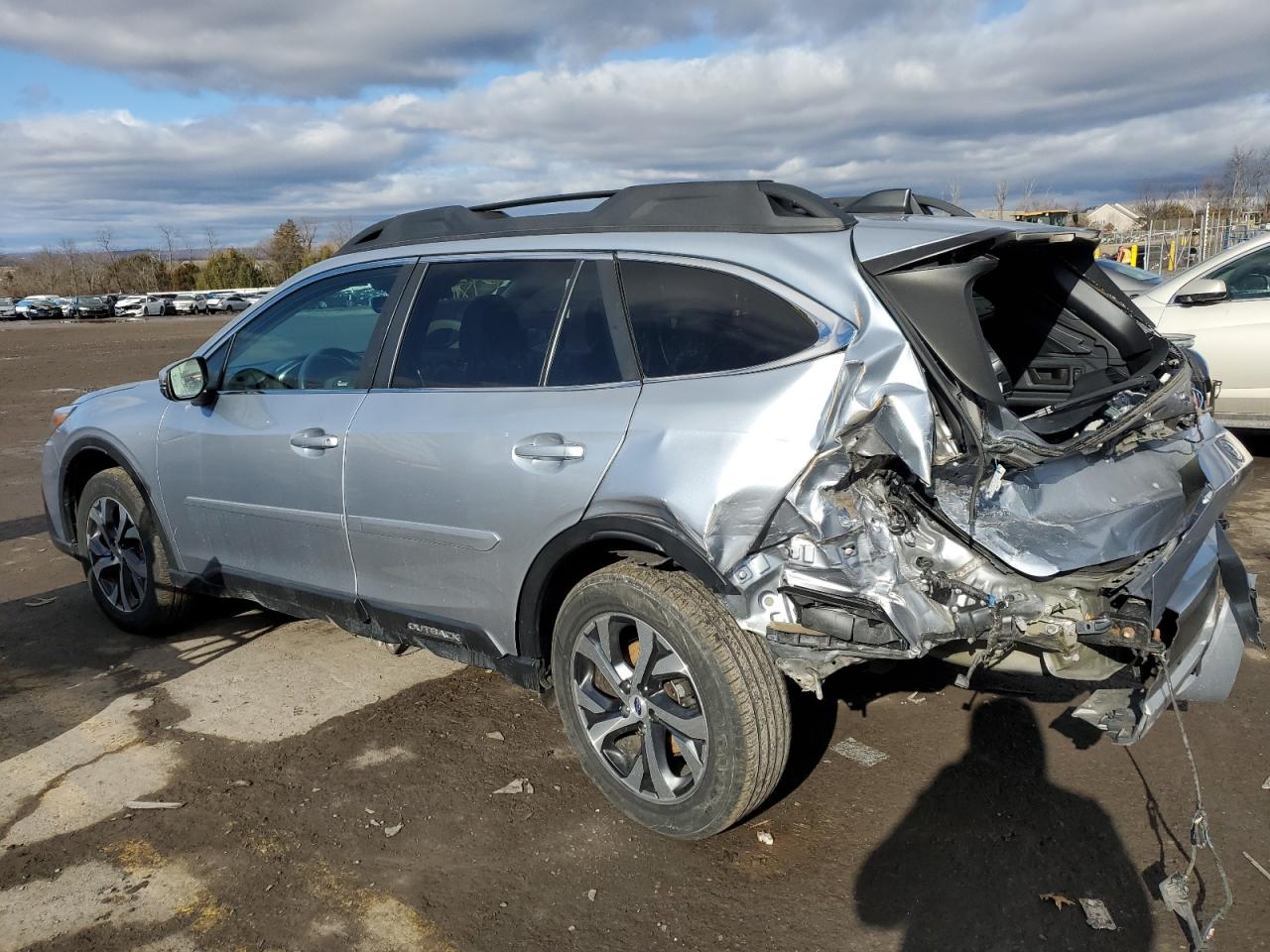 2020 Subaru Outback - Image 2