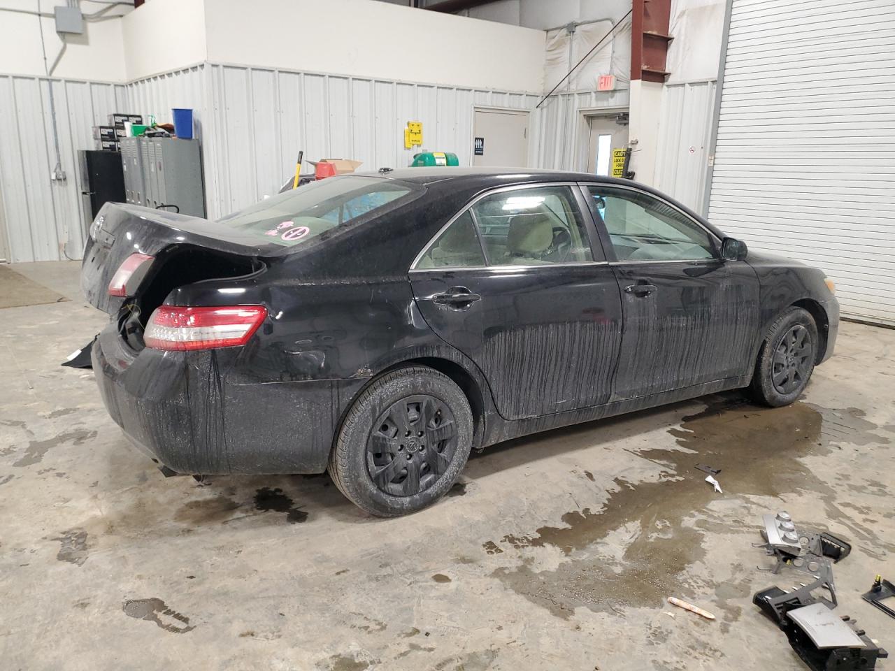 2010 Toyota Camry - Image 3