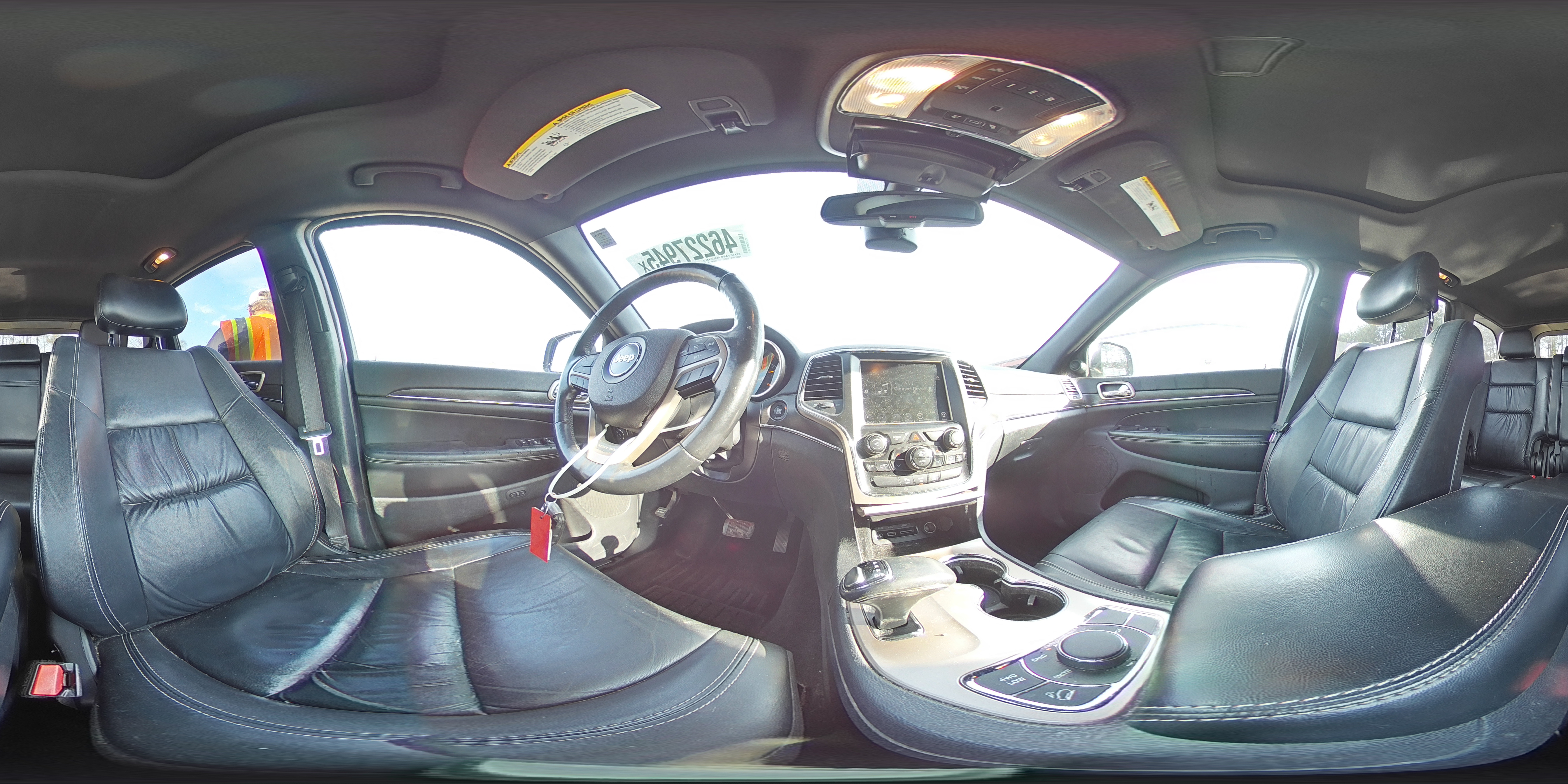 2015 Jeep Grand Cherokee - Image 15