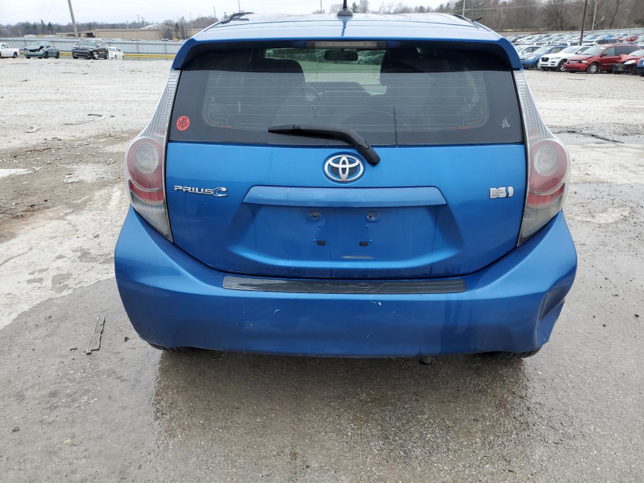 2012 Toyota Prius - Image 6