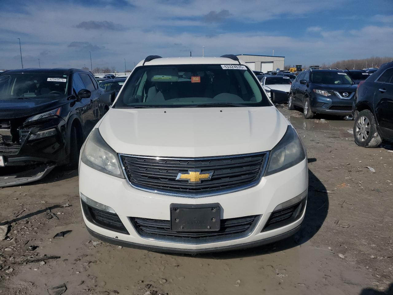 2014 Chevrolet Traverse - Image 5
