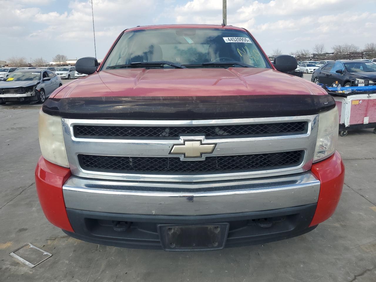 2007 Chevrolet Silverado - Image 5