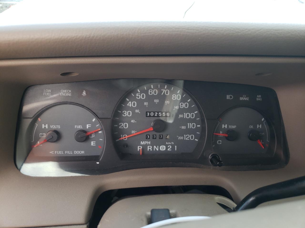 2004 Mercury Grand Marquis - Image 9