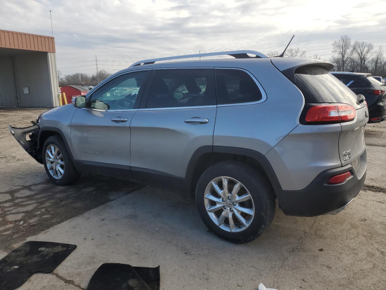 2015 Jeep Grand Cherokee - Image 2
