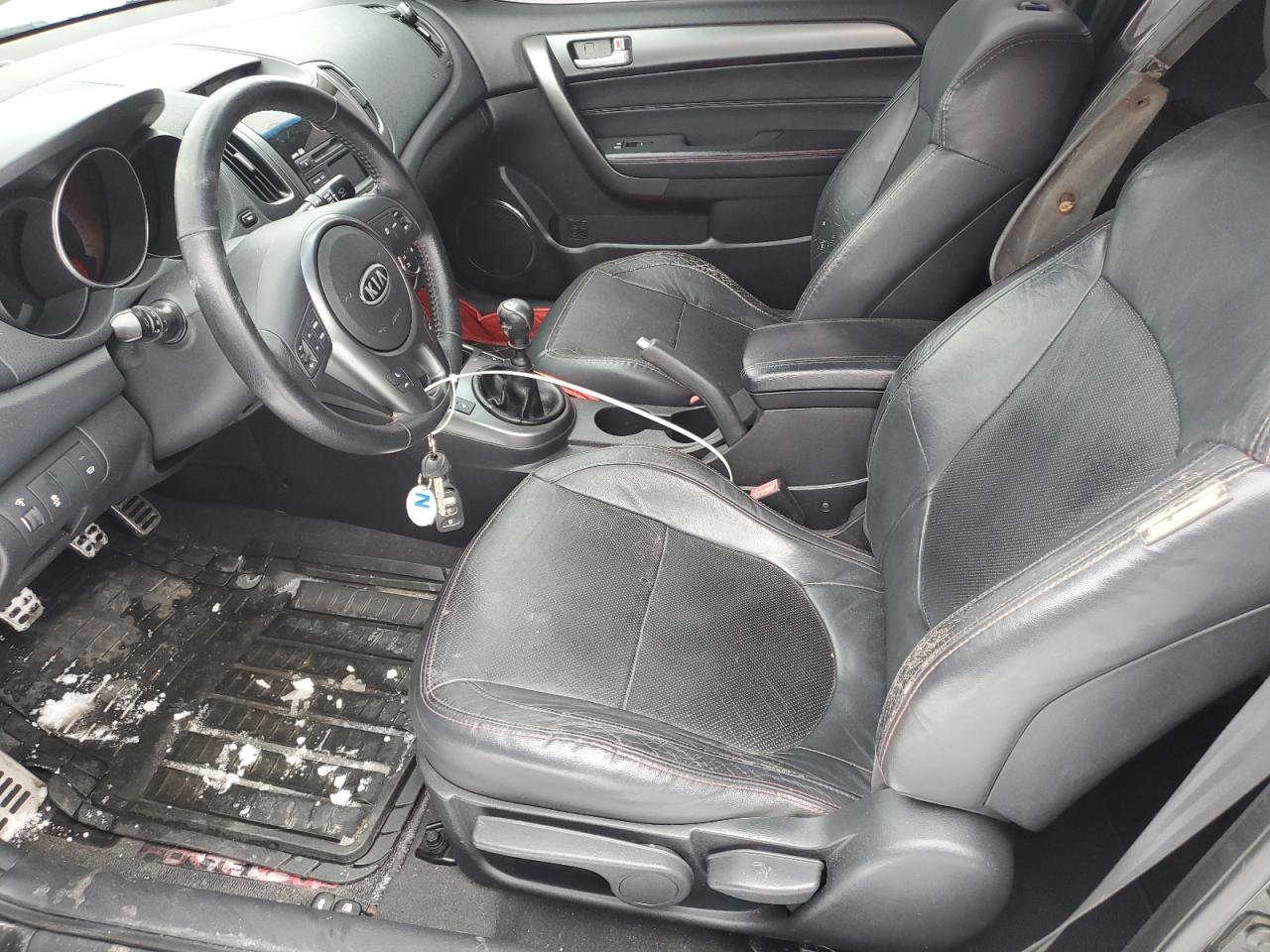 2010 Kia Forte - Image 7