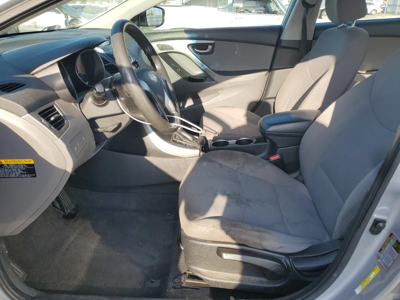 2014 Hyundai Elantra - Image 7