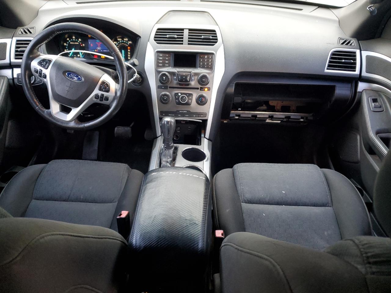 2013 Ford Explorer - Image 8