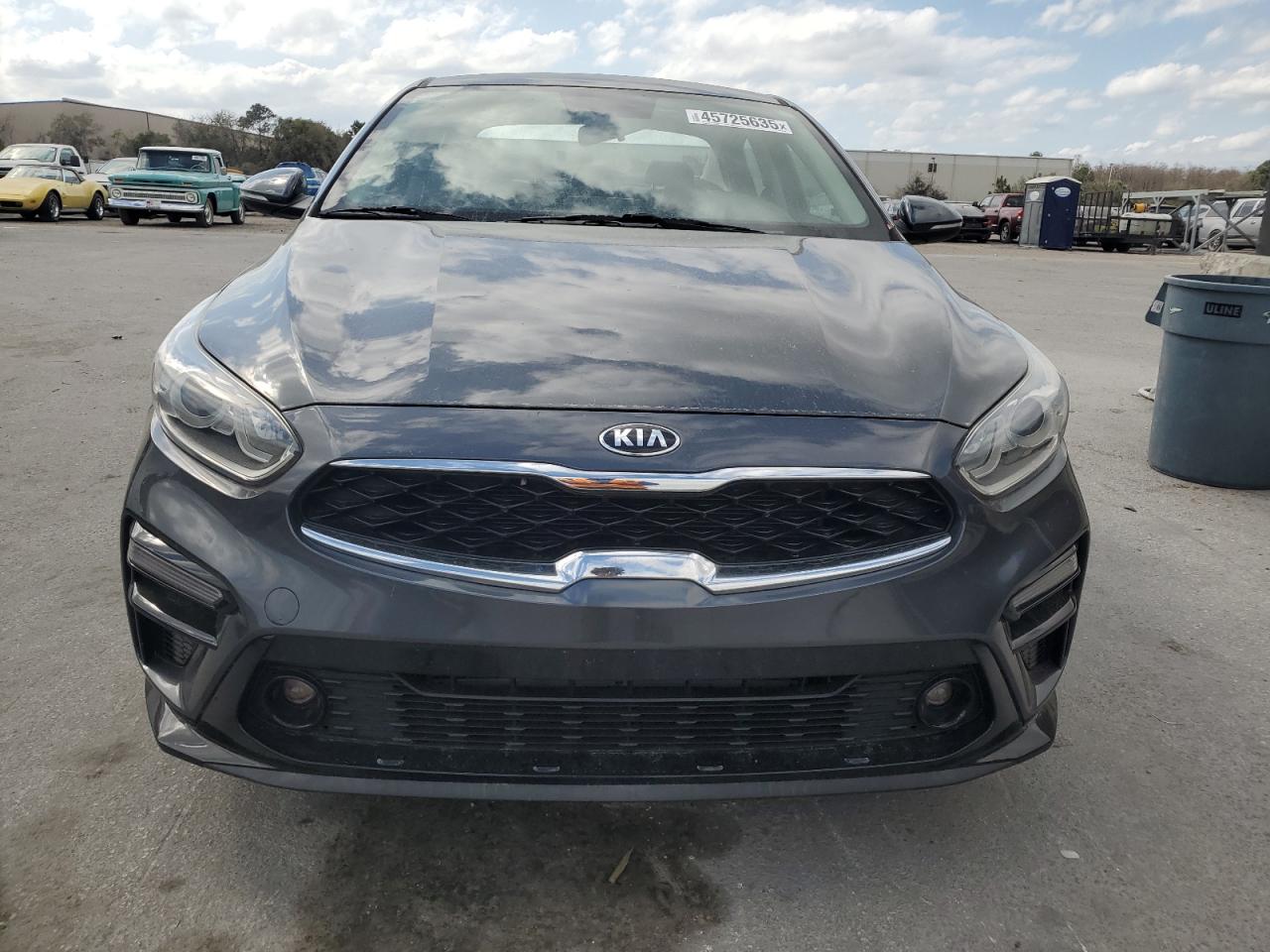 2020 Kia Forte - Image 5