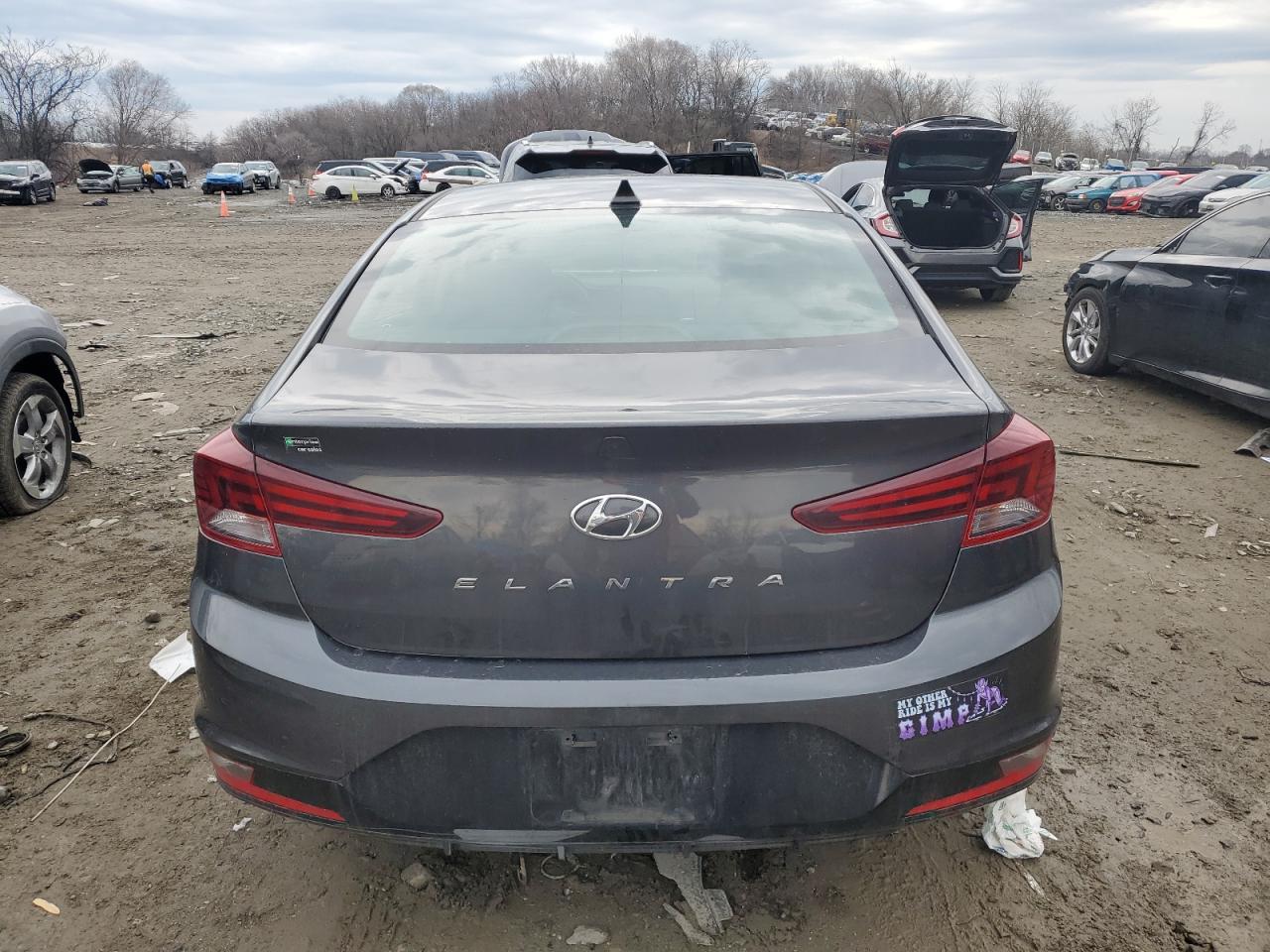 2020 Hyundai Elantra - Image 6