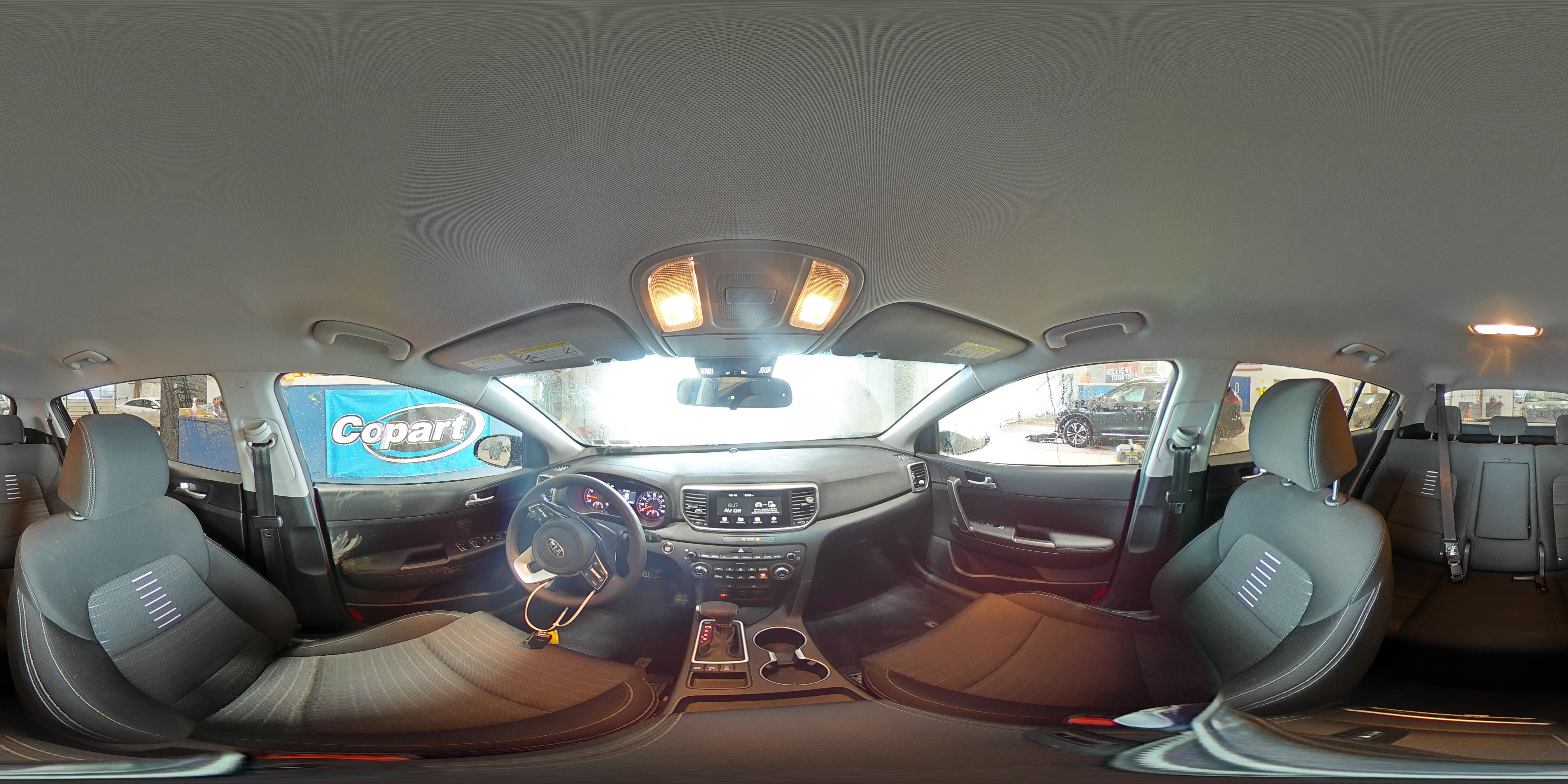 2022 Kia Sportage - Image 16