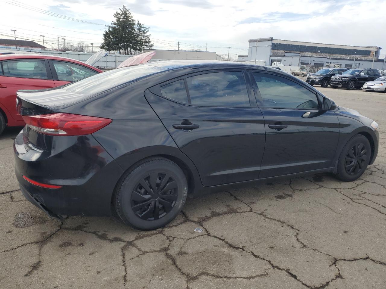 2018 Hyundai Elantra - Image 3