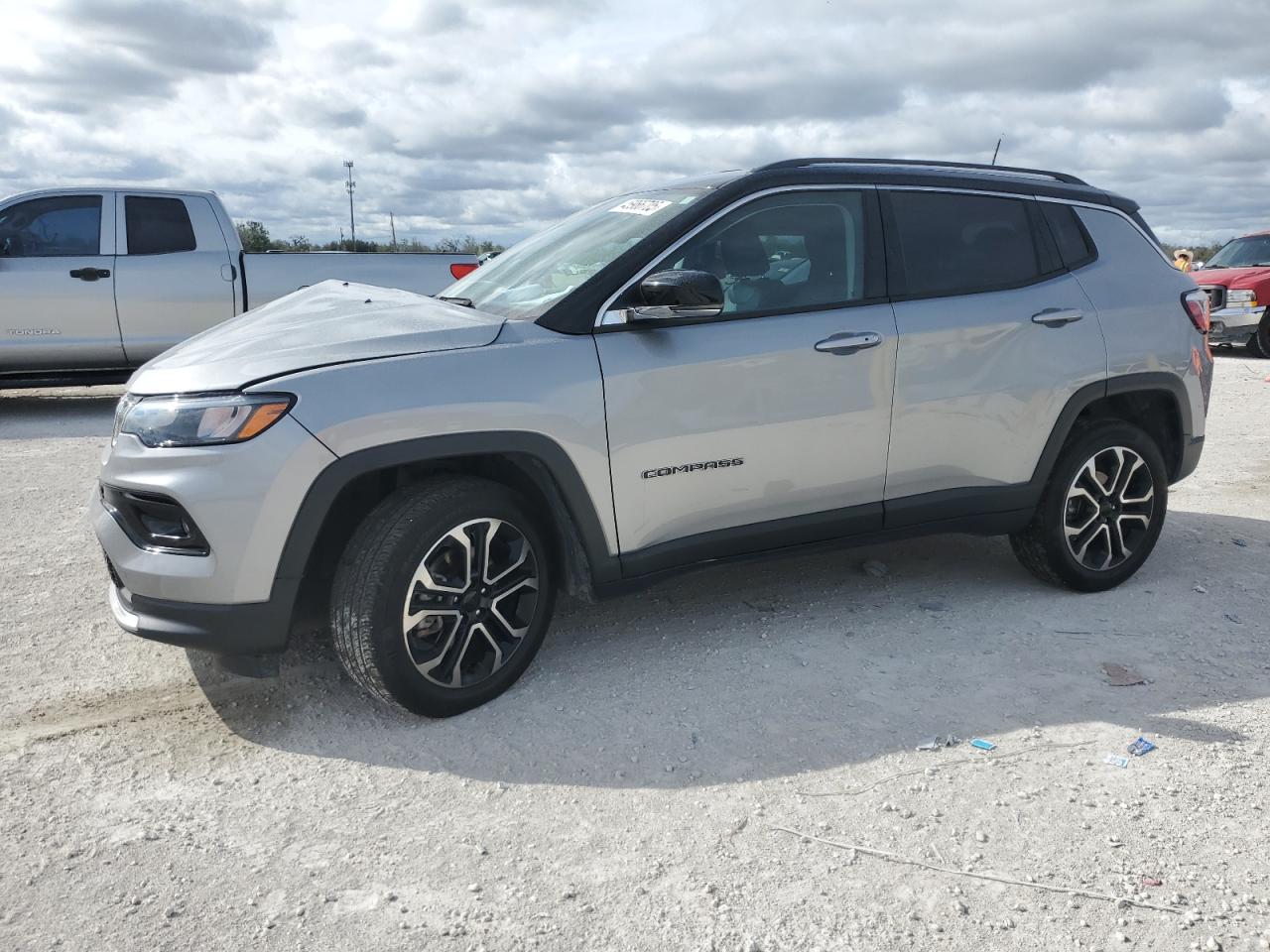 2022 Jeep Compass - Image 1