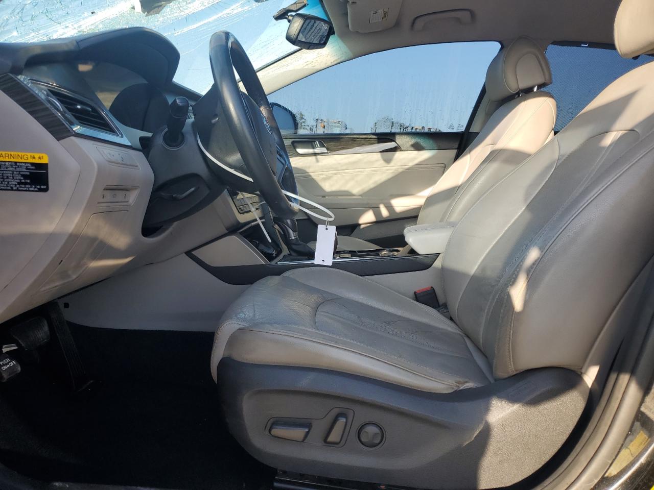 2015 Hyundai Sonata - Image 7