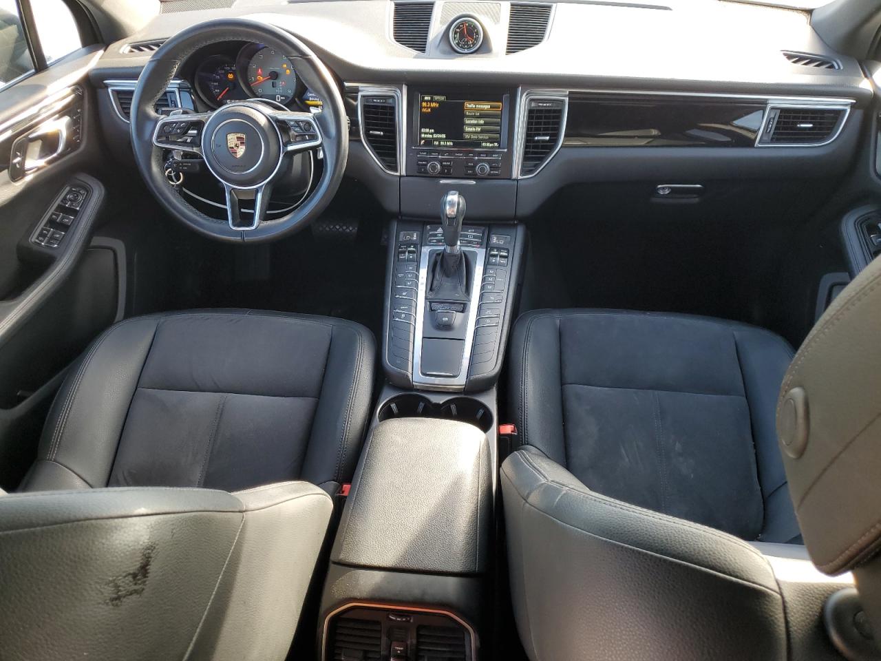 2016 Porsche Macan - Image 8