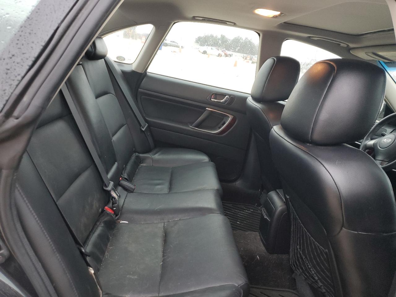2008 Subaru Legacy - Image 10