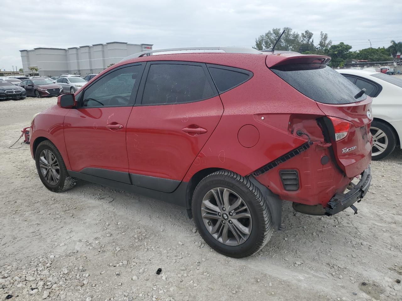 2015 Hyundai Tucson - Image 2