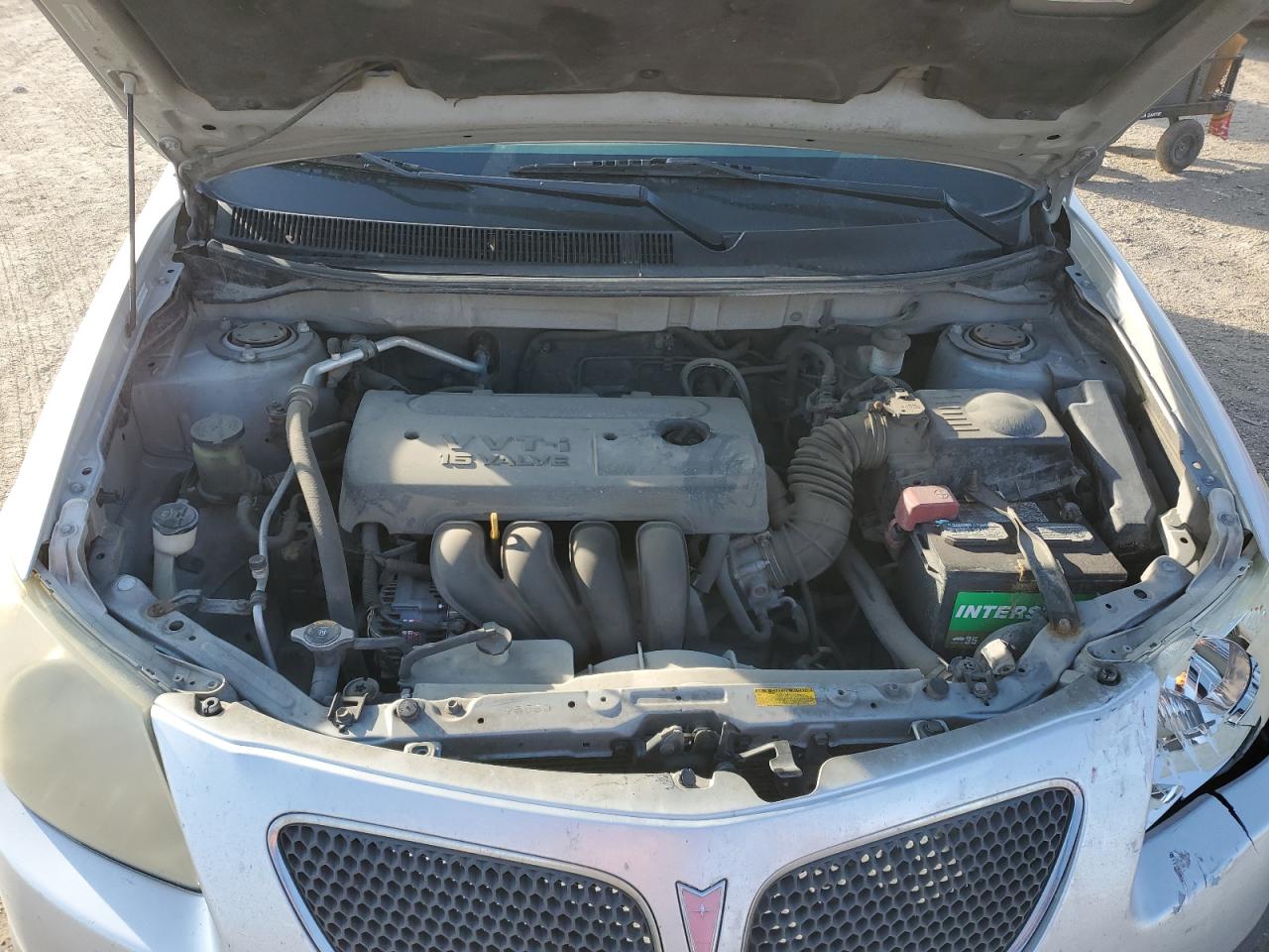 2005 Pontiac Vibe - Image 11