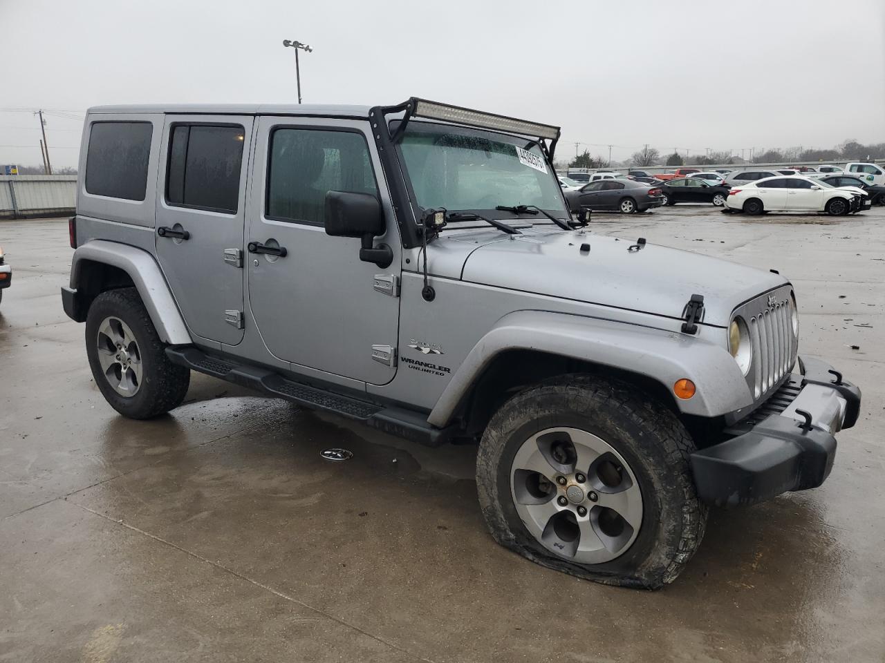 2016 Jeep Wrangler - Image 4