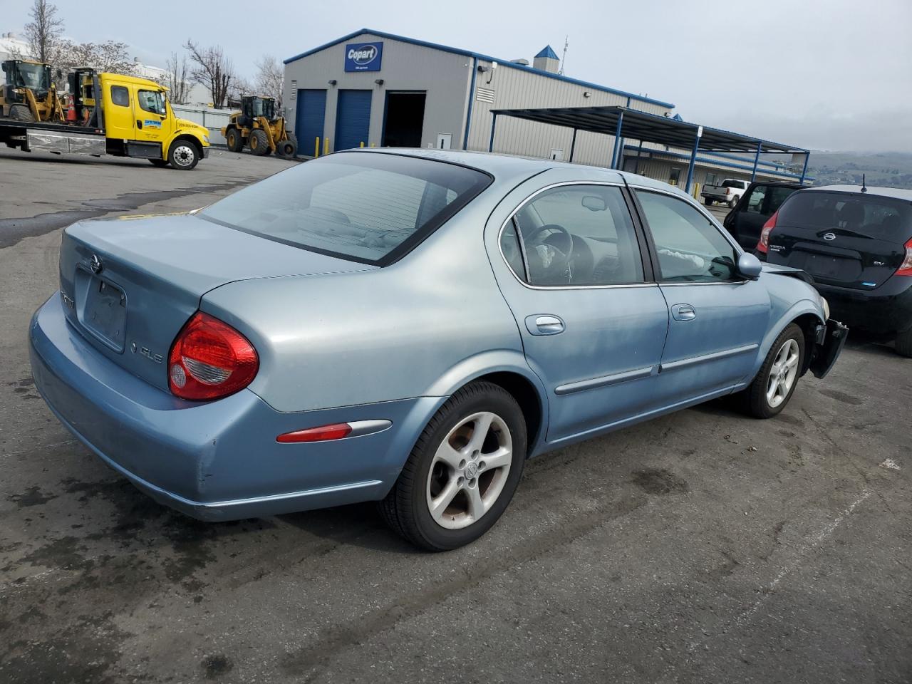 2001 Nissan Maxima - Image 3