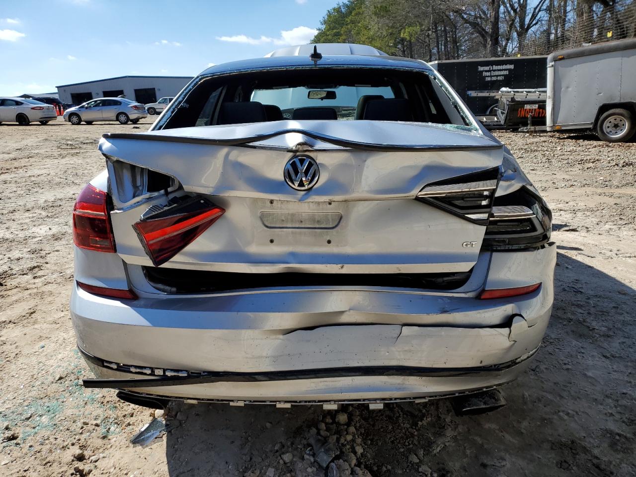 2018 Volkswagen Passat - Image 6