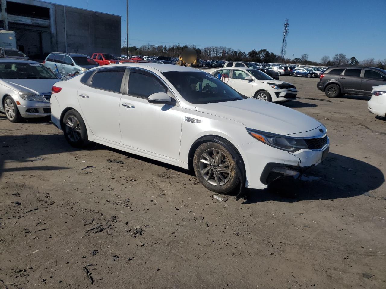 2020 Kia Optima - Image 4