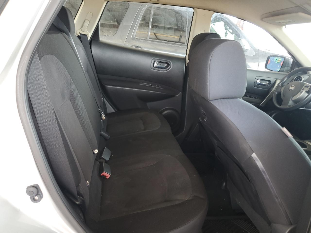2013 Nissan Rogue - Image 11
