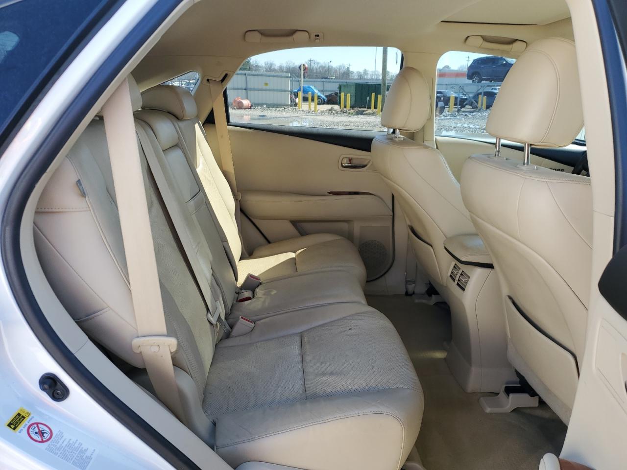 2010 Lexus RX - Image 11