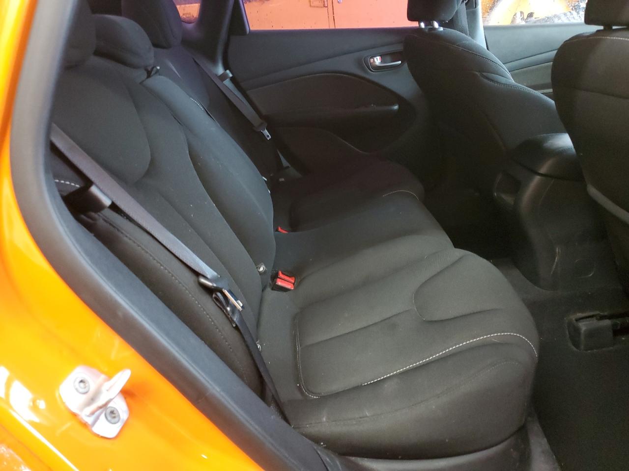 2013 Dodge Dart - Image 10