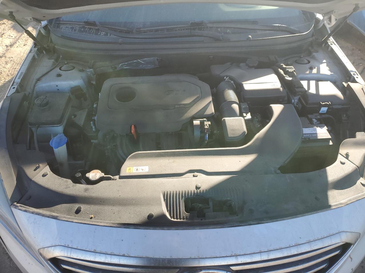 2017 Hyundai Sonata - Image 11