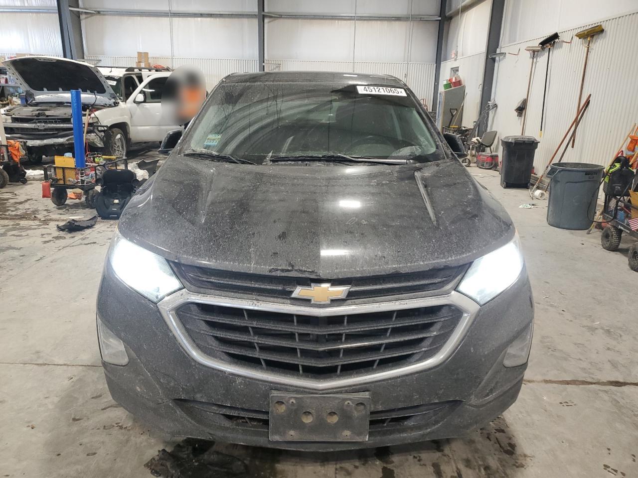 2019 Chevrolet Equinox - Image 5