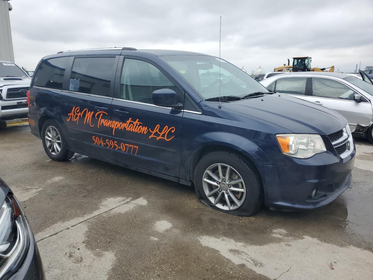 2014 Dodge Caravan - Image 4