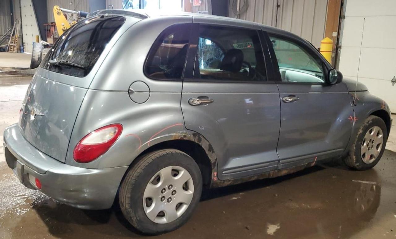 2009 Chrysler PT Cruiser - Image 3